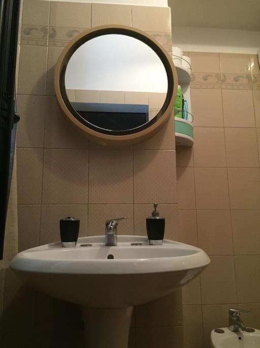 Fresco E Colorato Appartamentino In Narni Scalo Esterno foto